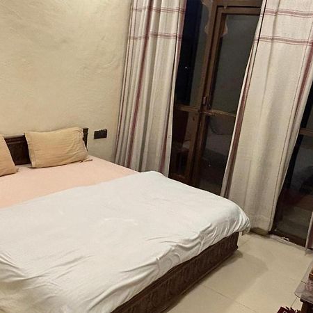 Hotel Vedic Dham Ganga Rishīkesh Zewnętrze zdjęcie